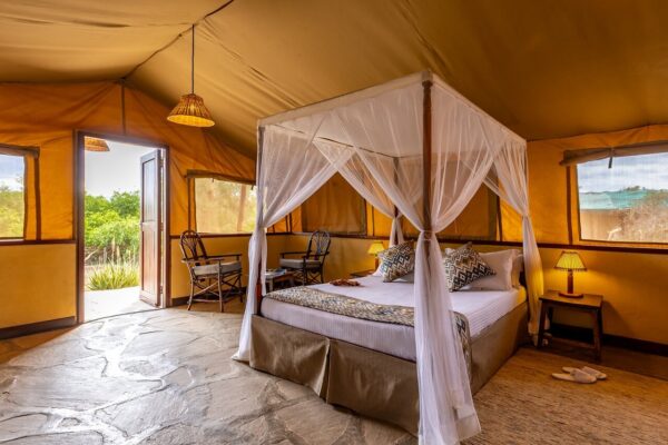 sentrim lodge-Tsavo East National Park Accommodations