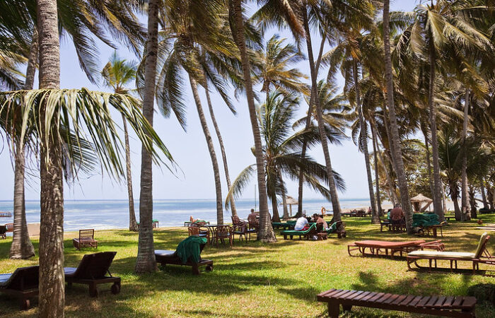 Diani Beaches Luxury Nairobi,Olpejeta, Masai Mara & Diani Beach Kenya Safari